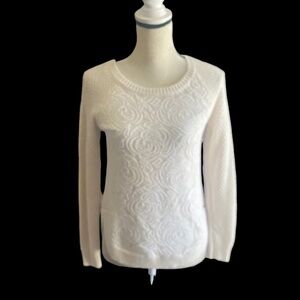 CLOUD CHASER-CREAM COLOR SWEATER